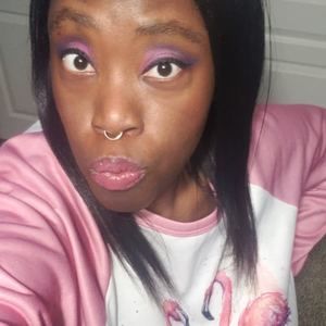 Meet your Posher, Shanaye